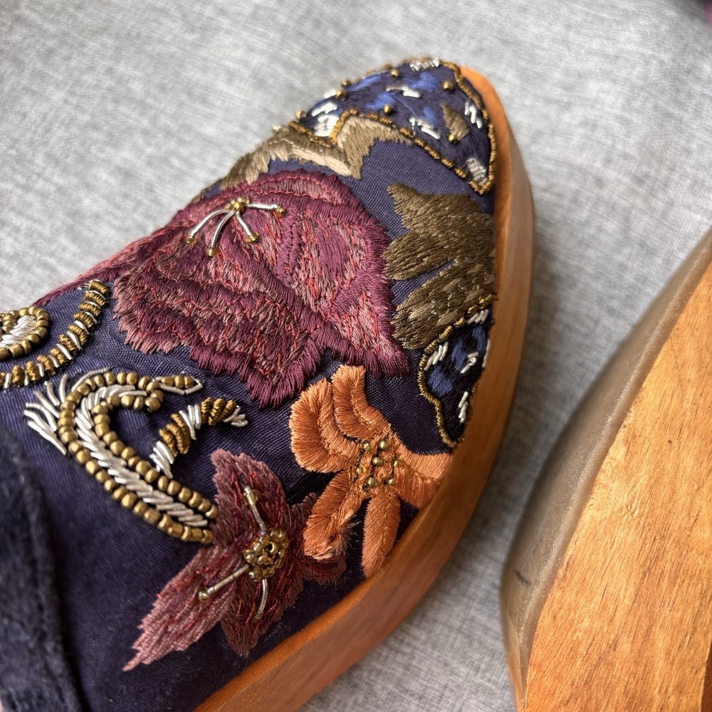Free People 38/8 Cosmic Storm Navy Embroidered‎ Beaded Wooden Platform Clogs - Picture 13 of 15